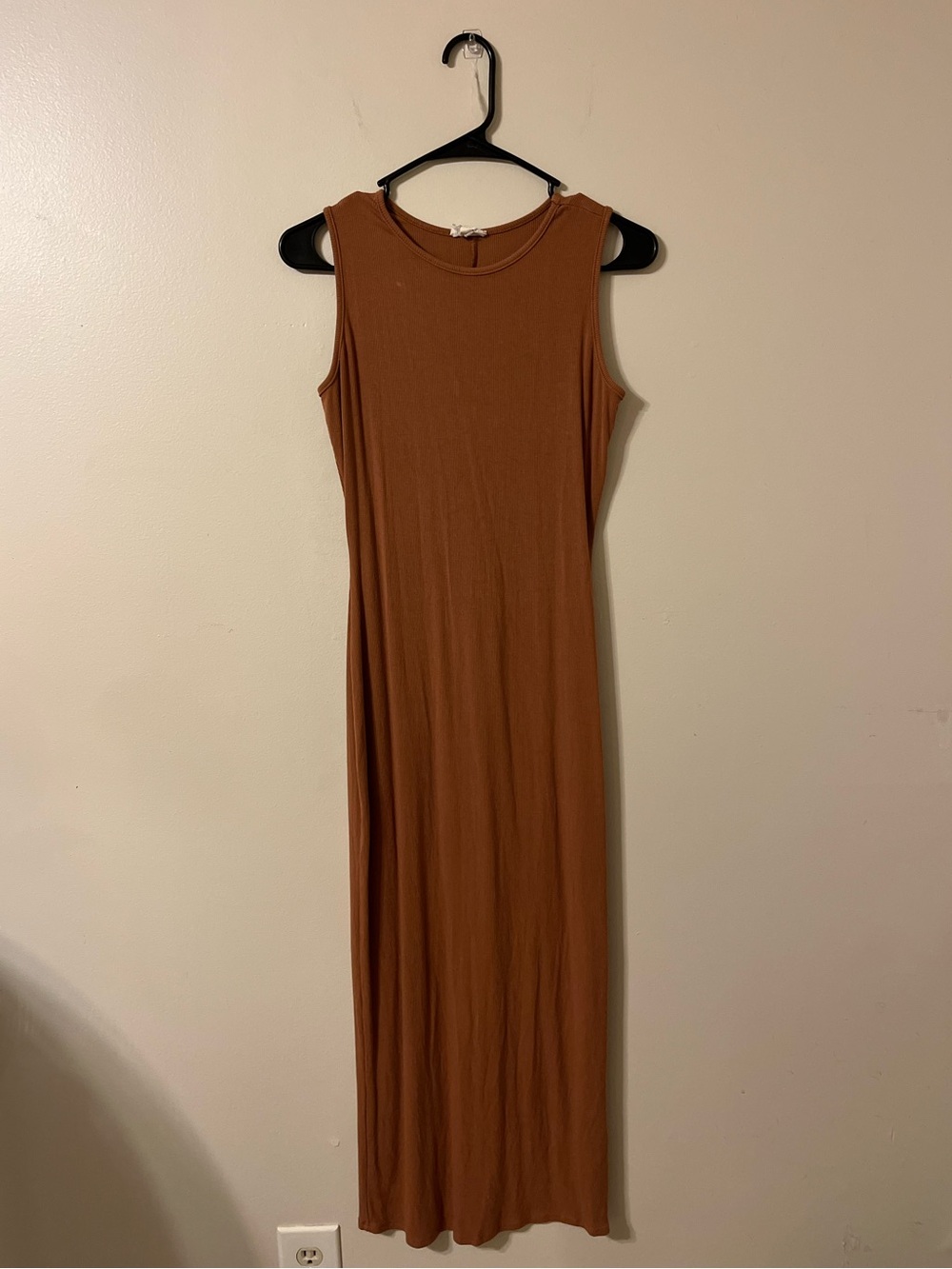 Burnt Orange Sleeveless Maxi Dress